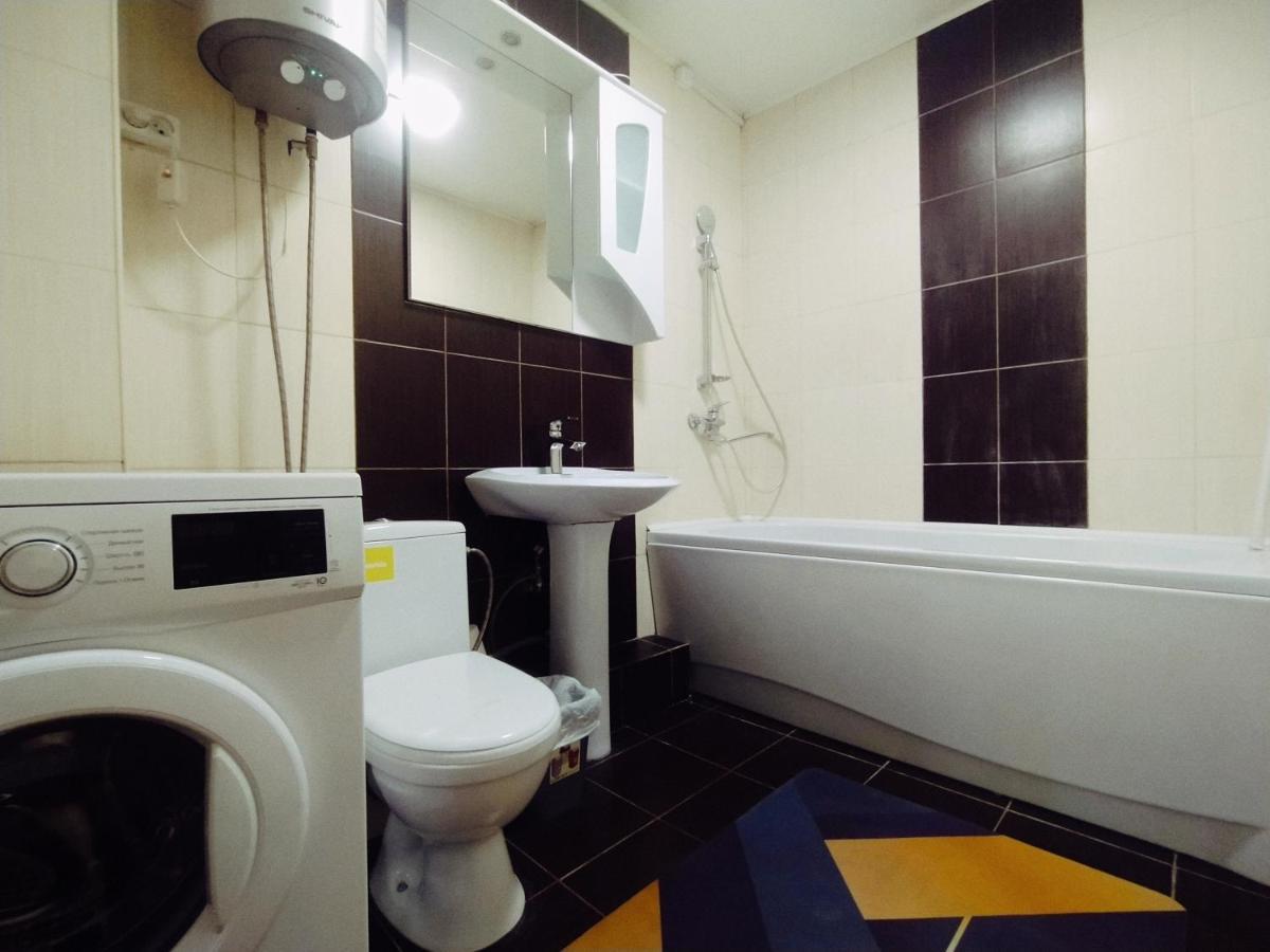 Apartamento Aura On Turusbekova Street 124 Bishkek Exterior foto